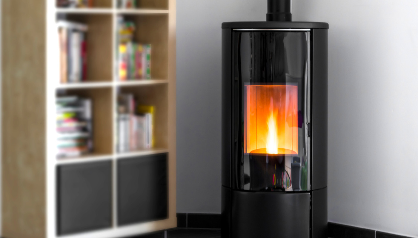 Pour tout besoin de ramonage en Maine-et-Loire, contactez Les Compagnons Ramoneurs !